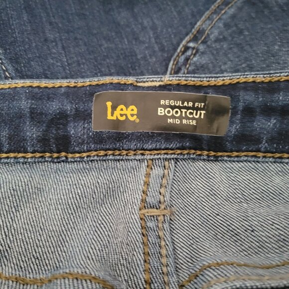 Lee Regular Fit Boot Cut Mid Rise Jeans Womens Size 33 Waist Dark Wash Denim - Picture 5 of 5